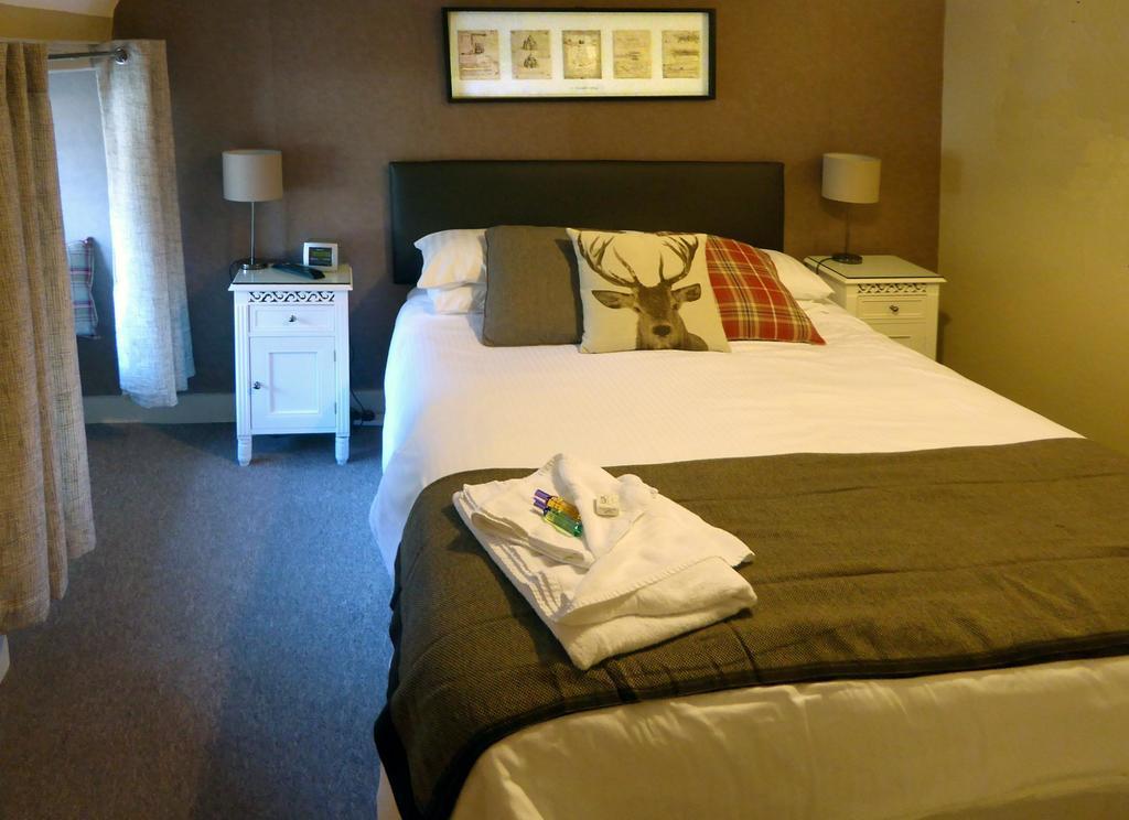 Hambro Arms Hotell Milton Abbas Rom bilde